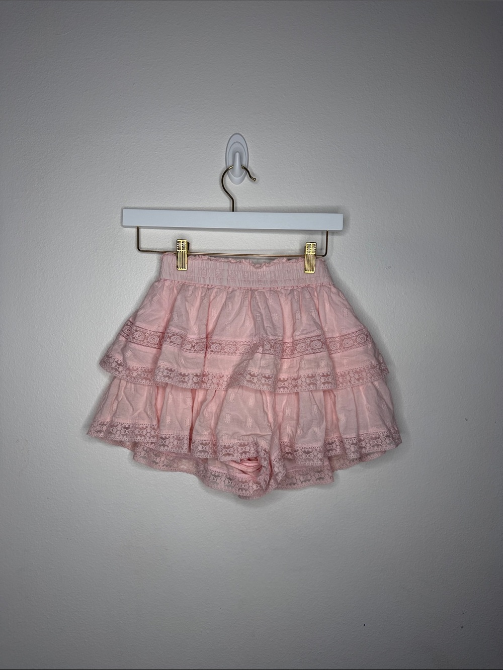 Altar’d State Pink Tiered Lace Skirted Shorts